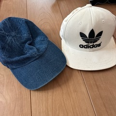 キャップ　2つ