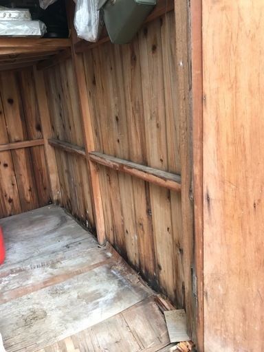 決まりました　駆逐してきている小屋を補修していただける人いませんか？