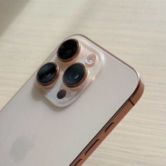 美品?iPhone 16 Pro 256GB SIMフリーデザートチタニウム