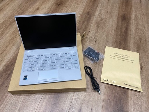 ［新品］PC i7 Office搭載　メモリ16G SSD512G