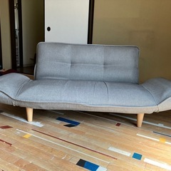 二人掛けソファ
の画像