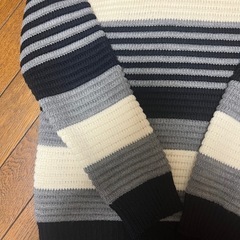 モンクレール　ニット　の画像