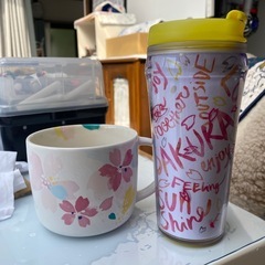 スタバ　マグとタンブラーの画像