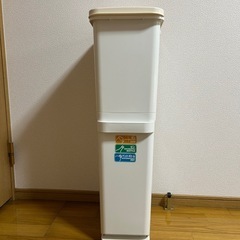 ゴミ箱　キャスター付き