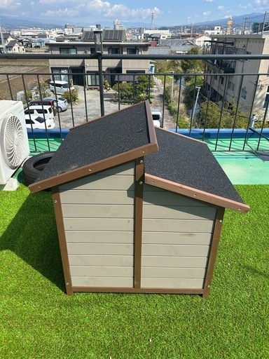 引取りに来てくれる方限定 木製犬小屋