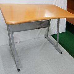 パソコンデスク