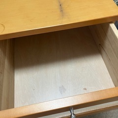 木製チェスト 4段 引き出し付きの画像