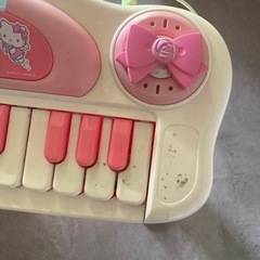 【中古】キティ幼児ピアノ　使用感ありの画像