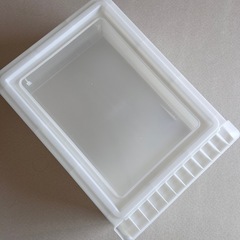 【6月20日まで】プラスチック　衣装ケースの画像
