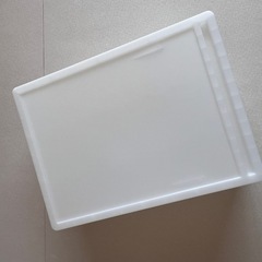 【6月20日まで】プラスチック　衣装ケースの画像