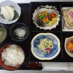 ブランクOK！安定性抜群の職場！業務改善に取組み中だからどんどん働きやすくなる！調理師の画像