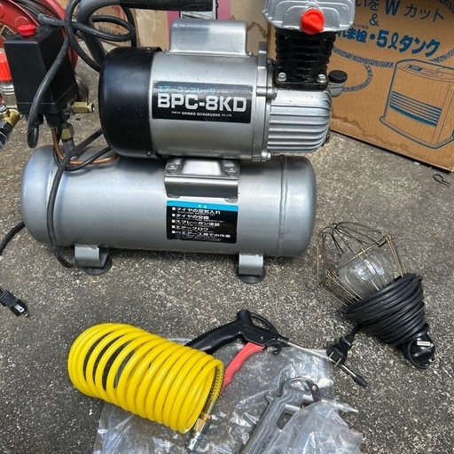 エアーコンプレッサー