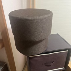 東京インテリア椅子2つ