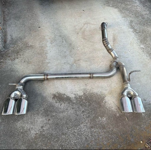 ルミオンマフラー4本出しドリーム