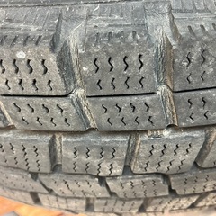 DUNLOP 195/80/15 LT スタッドレス タイヤ ホイール付き 4本セット ハイエース
 の画像