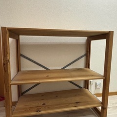 木製シェルフ　譲り先見つかりました
