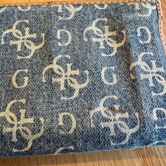 GUESS デニム 三つ折り財布の画像