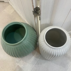 陶器の花瓶　大きめのの画像