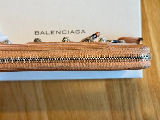 BALENCIAGA サーモンピンクレザー長財布