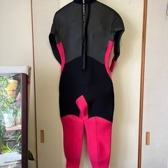 ウエットスーツの画像