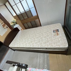 シングルベッド