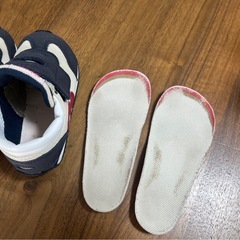 ミキハウス　スニーカー　15.5の画像