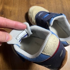 ミキハウス　スニーカー　16センチの画像
