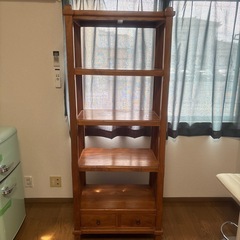 木製の本棚