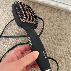 ヘアブラシの画像