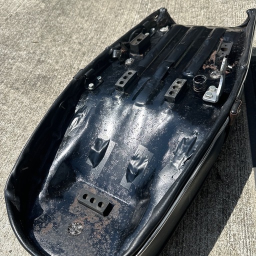 cb750four k1 純正シート　ほぼ新品 cb750four k1 純正シート ほぼ新品 cb750four k1 純正シートほぼ新品