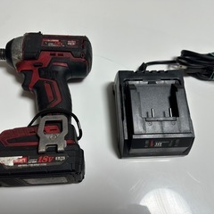 充電式インパクトドライバー