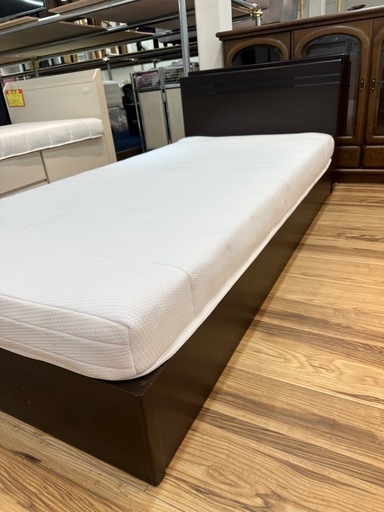 シングルベッド　マットレス付き