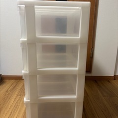 【お譲りします】4段衣装ケースの画像