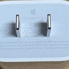 apple 純正 20w USBタイプC アダプターの画像
