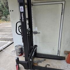 Logisticar ロジスティカー ハンド　フォークリフト 2000kg 最高位1600mm SYC2016 配送可能 の画像