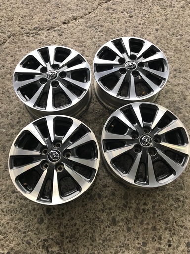 トヨタタンクルーミー15インチ アルミホイール １本 タンク、ルーミー、15インチアルミホイール1本 トヨタタンクルーミー