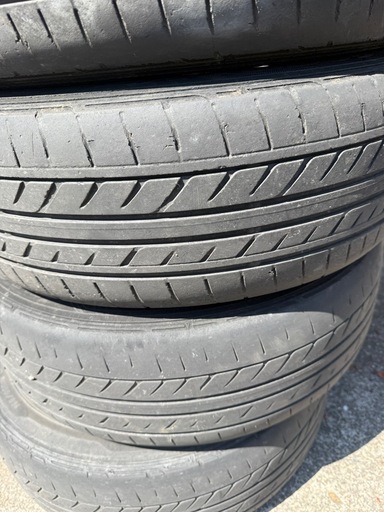 ノーマルタイヤ　日産純正アルミ付　4本セット 195/60R16 