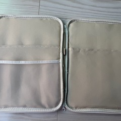 パソコンケース
の画像