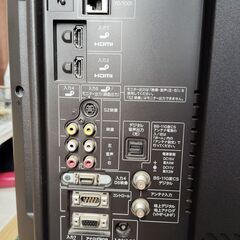 シャープ　テレビ＆リモコンの画像