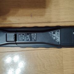 シャープ　テレビ＆リモコンの画像