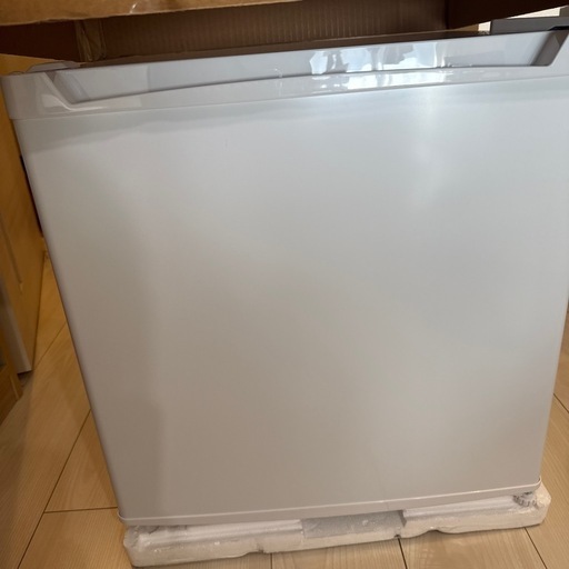 アイリスオーヤマ　46L セカンド冷蔵庫　ホワイト　新品未使用