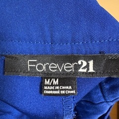 Forever21　ブルー短パン　M sizeの画像