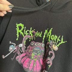 Rick & Morty H&M パーカーの画像
