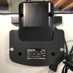 天）TOSHIBA ズボンプレッサー HIP-T35の画像