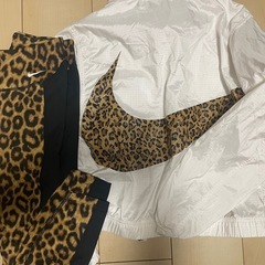 ナイキ　スポーツウェア　ヒョウ柄