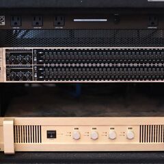 PAセット / 12CHミキサー 4CHパワーアンプ コンボラック EQ 電源の画像
