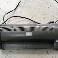 ラミネーター 実働品 A4まで対応 ラミネート パウチ ワンコイン