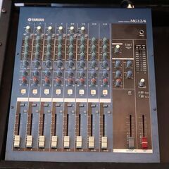 PAセット / 12CHミキサー 4CHパワーアンプ コンボラック EQ 電源の画像