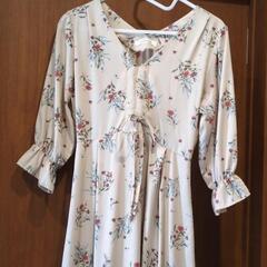 【美品】花柄　ワンピース