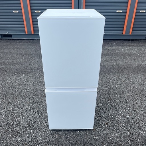 135リッター　2ドア冷蔵庫